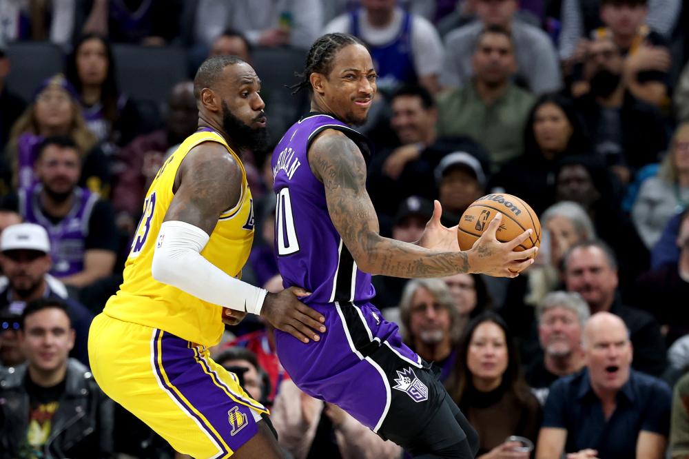 中国足协举 中国足协举