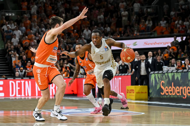 晋级足协杯 晋级足协杯